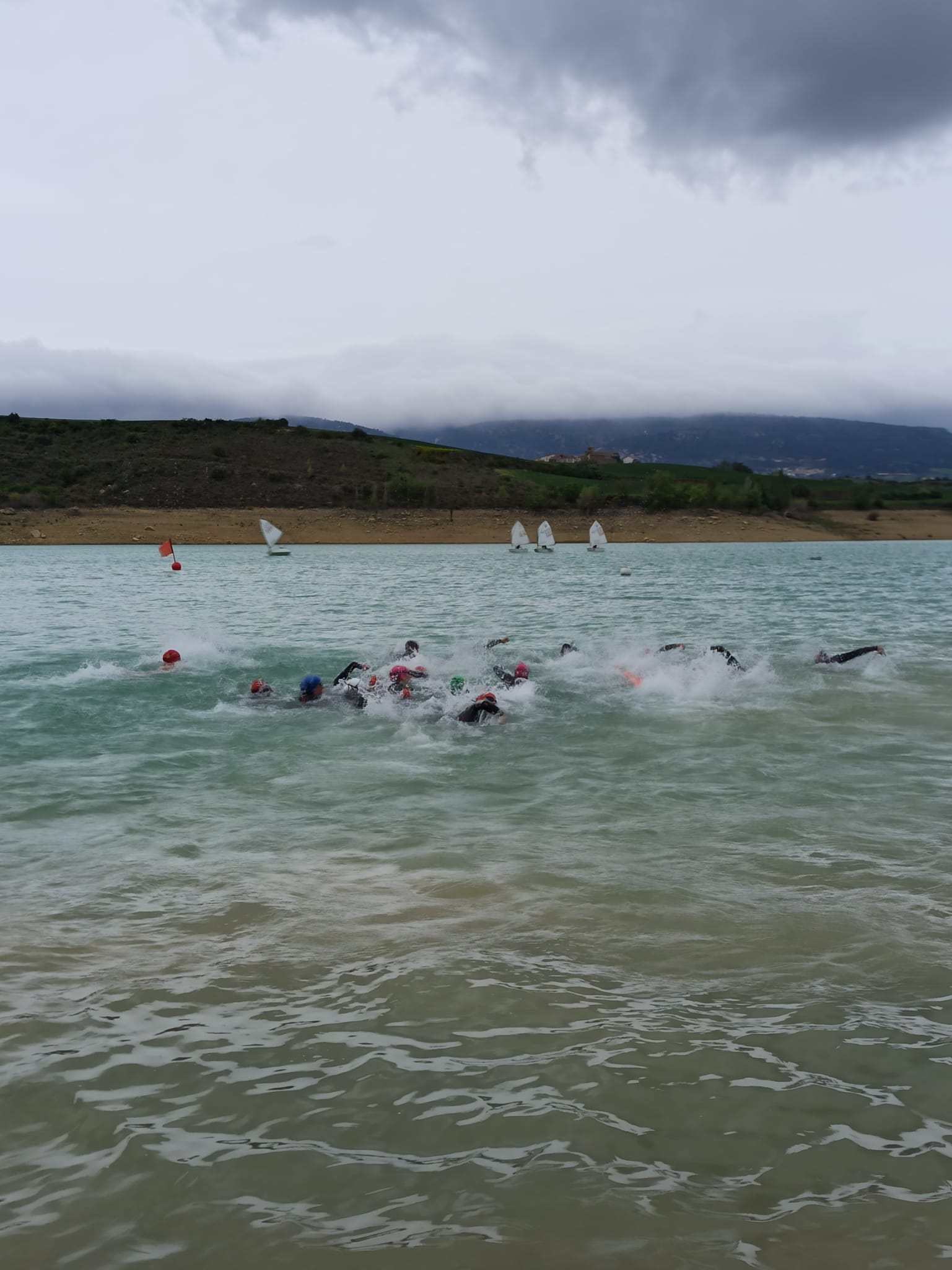 Concentración del grupo de perfeccionamiento de la FNT en Aritzaleku